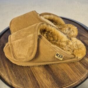 RJ's Fuzzies Uni Recovery Wrap Slippers Brn Suede Sheepskin Lining W 7-8.5/M 5-6